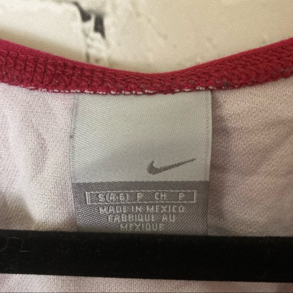 Nike short red workout tank top - Picture 4 of 4